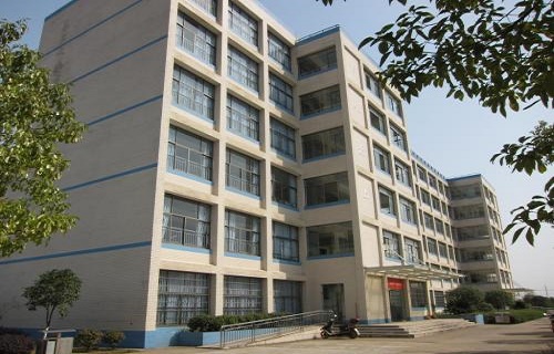 廣東省勞動就業(yè)技工學校