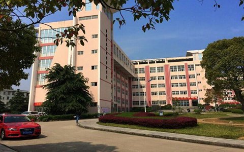 什邡市職業中專學校中餐烹飪與營養膳食專業