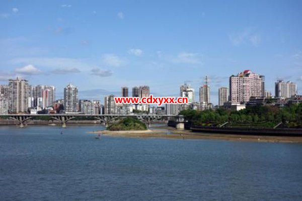 內(nèi)江職高學(xué)院怎么樣